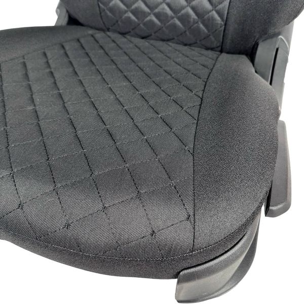 Чехлы Жаккард Драйв на Haval M6